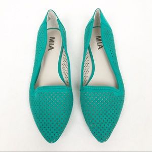 MIA Esie Laser Cut Pointed Toe Flats